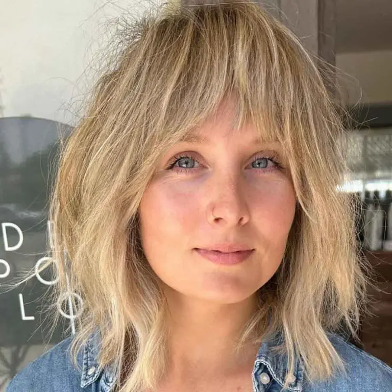 Effortless Blonde Shag Lob