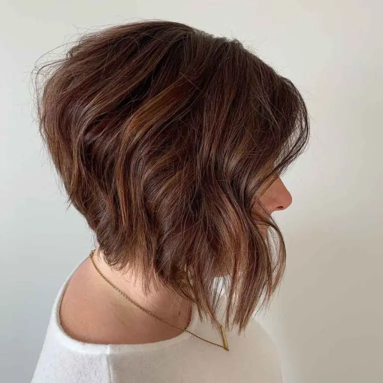 Glossy Waves with Caramel Accents