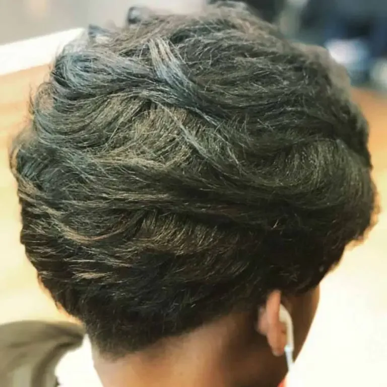 Silk-Smooth Waves with Layered Elegance