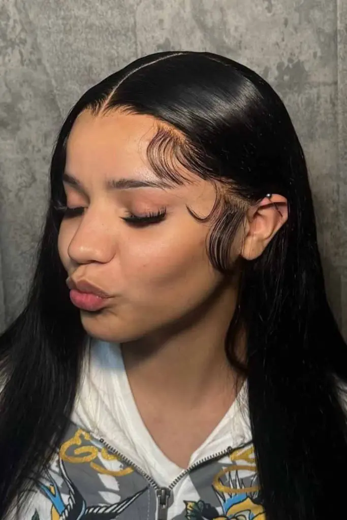 Sleek Elegance with Sculpted Baby Hairs